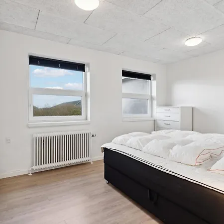 בית נופש 3 Bedroom Cozy In
