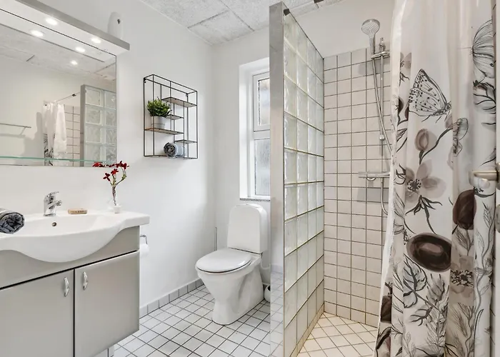 3 Bedroom Cozy In Dom wakacyjny Ulfborg